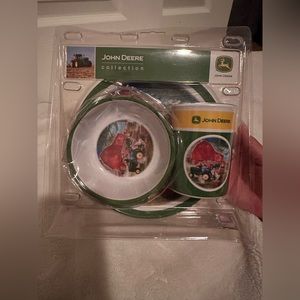John Deere Child’s Dinner Set
